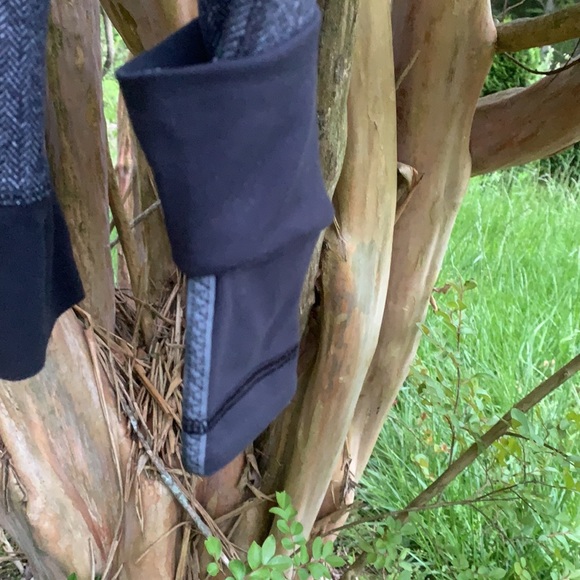 Lululemon Think Fast Hoodie Heathered Herringbone Black - Picture 10 of 16